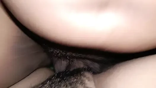 Sister-in-law's sesque pussy naked