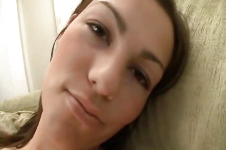 Arika ve büyük bir dildo