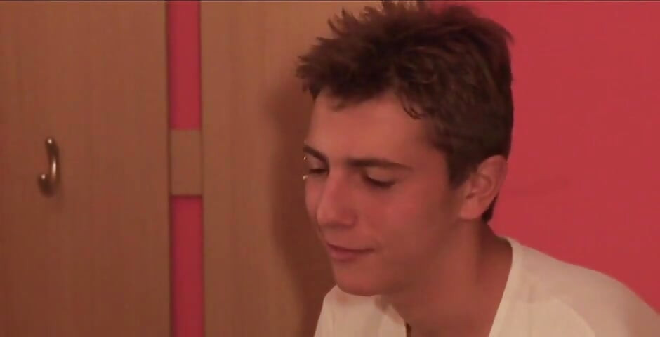 Perverzní chlapci z ulice se baví ...