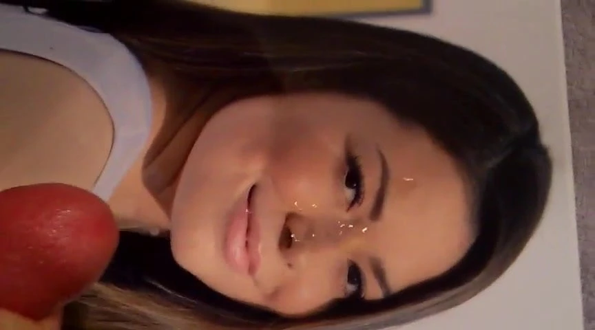 Miranda Cosgrove ejaculação homenagem