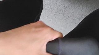Collants gris en élasthanne, masturbation