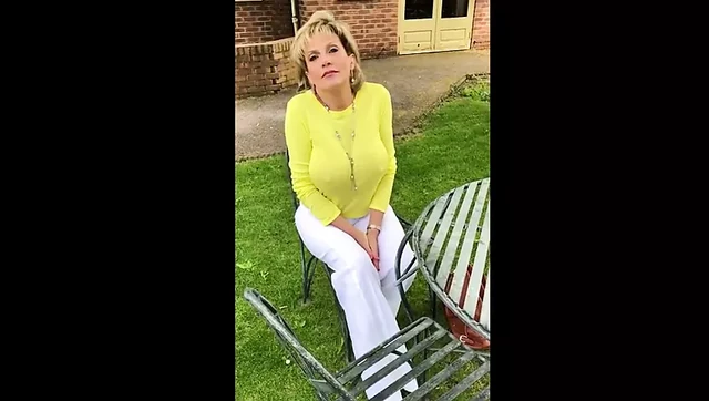 Nipples on granny with big natural boobs