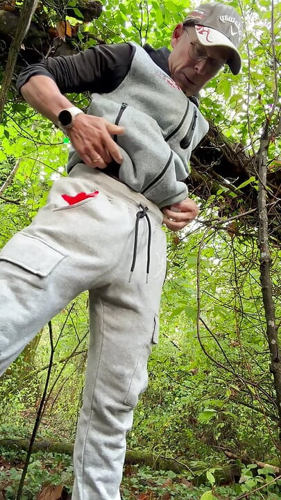 Outdoor orgasm