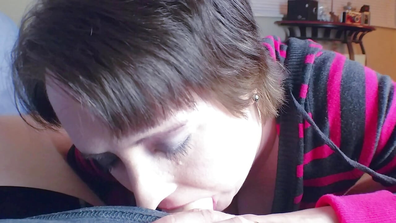 Amateur MILF Step-stepmom Best Blowjob Ever POV