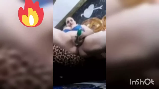 Arabe Fuk by dildo