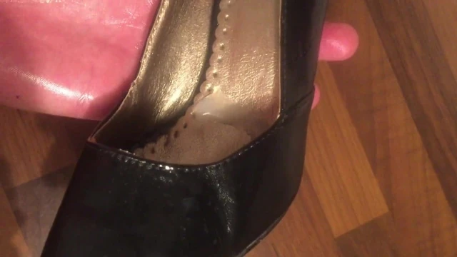 Cum heels slo mo
