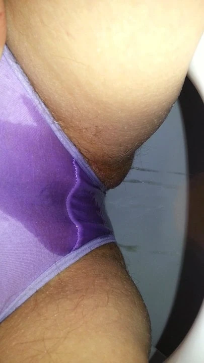 Fat hairy ex bitch piss her pantie