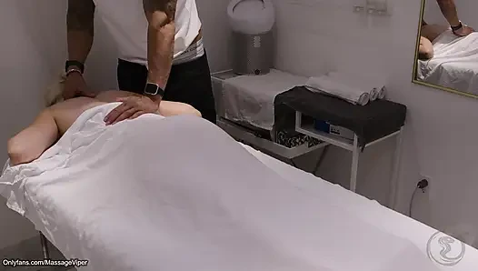 Client Switches Roles and Turns into the Masseuse!