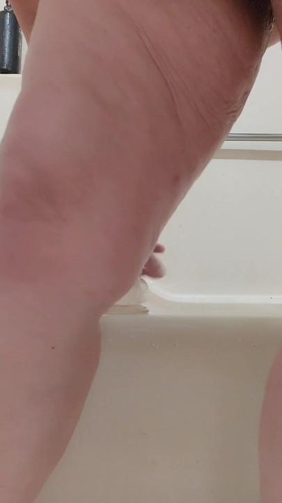 Memorable moment from "Fat pussy bubble bath fun with clear dildo toy"