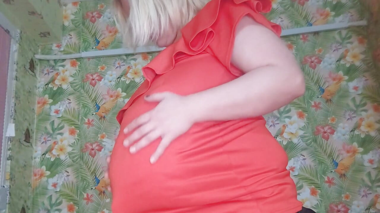 임신한 후타 의붓아빠가 임신한 stapgrandson과 섹스