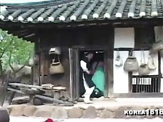 Mujer coreana tradicional se la follan