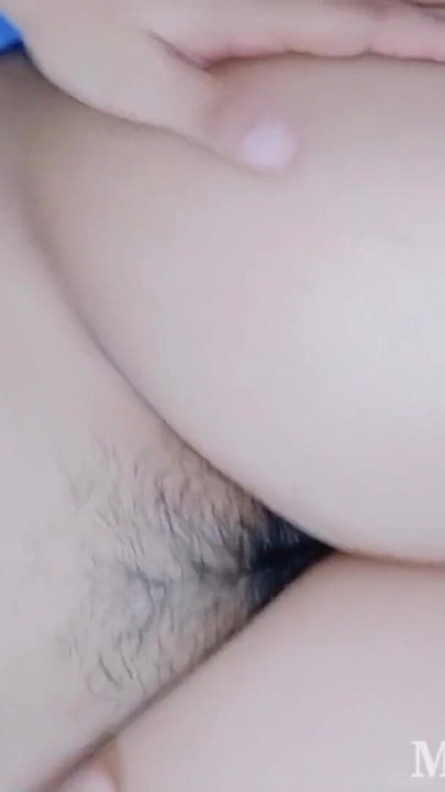 Čelist-pádný okamžik z "Nejnovější indonéský hidžáb"