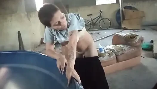 Terasta %100 anal ayakkabıyı sevişiyorum