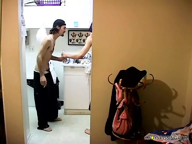 Ian Madrox and Dustin Kilimin pee and masturbate
