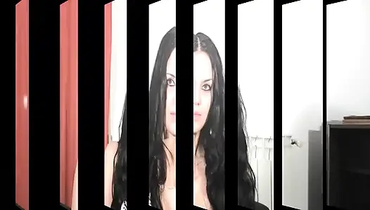 Diana melucuti sepatu hak tingginya dalam video fetish kaki