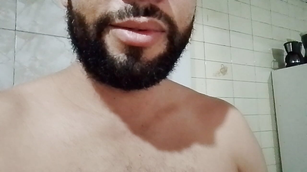 HUMILHANDO ASS, MEEK GAYS, USELESS