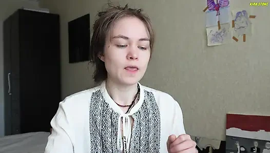 Apakah penisnya besar atau kecil? Berapa ukuran Keira Stone? Mengapa penis begitu besar?