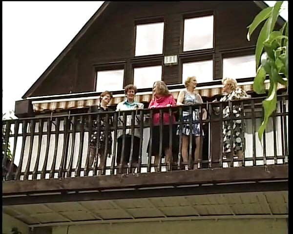 German Grannies Are Here to Suck His Cock Together