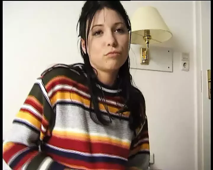 Mädchen von der Straße, von der wir überzeugt waren, Sex im Hotel zu haben
