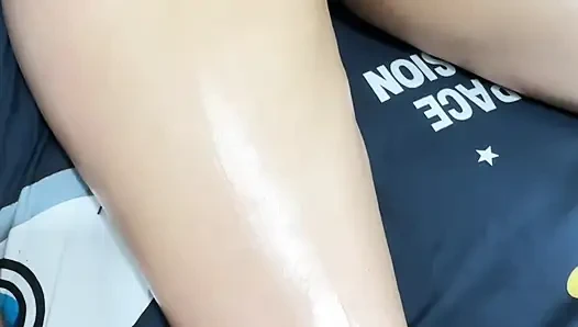 Tukang Pijit Menyodok Kan Kontol Nya Kedalam Vagina Ku Di Saat Aku Terlelap