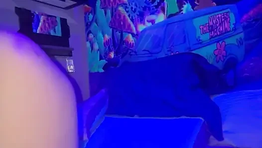 Zoey Portland Gets a Chance to Sneak a Huge Cock on Her Lunch Break