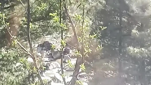 Bagian akhir - seks luar ruangan sama gadis asing di hutan