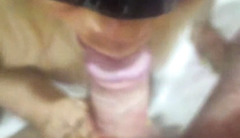 Ebony wife sucks and gets the sperm that she likes so much