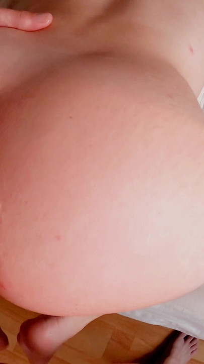 Key moment from "Pregnant insemination pussy, week 15 "twins""