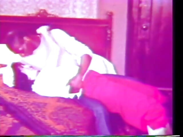 Büyük siyah yarakla seksi nostaljik aksiyon