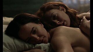 Vanessa Kirby y Katherine Waterston en escenas de sexo lésbico