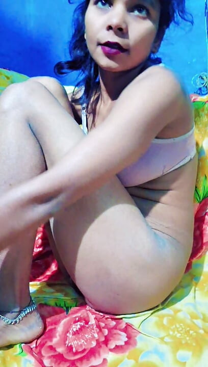 Sundar Bhabhi's Pussy