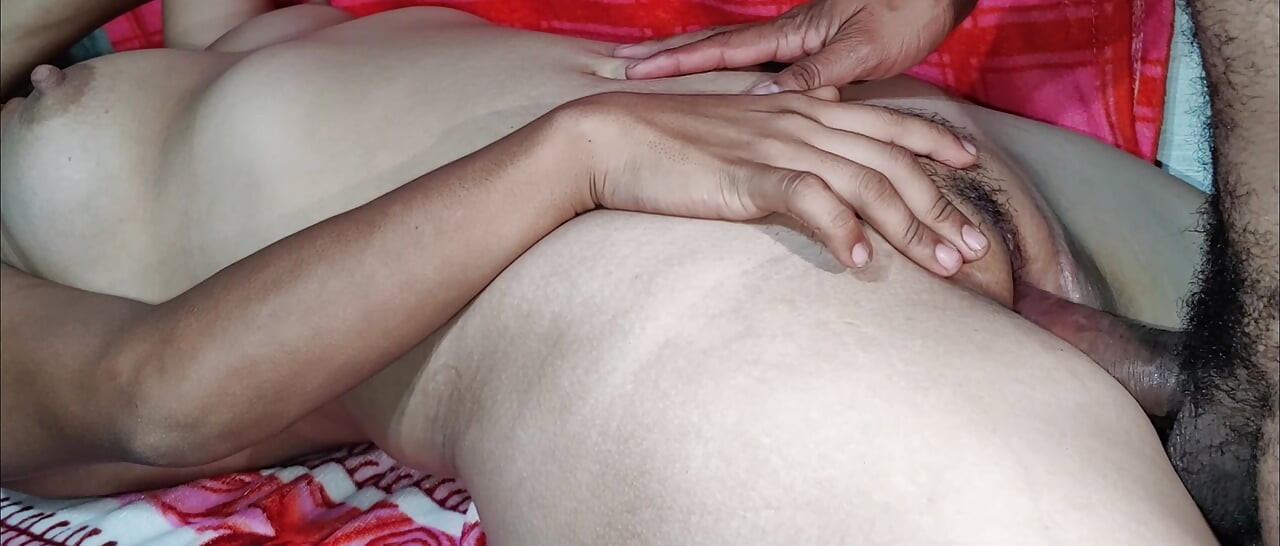 Come and open your cunt! I'm a virgin stepsister to be broken and filled with cum in Tamil India from x video