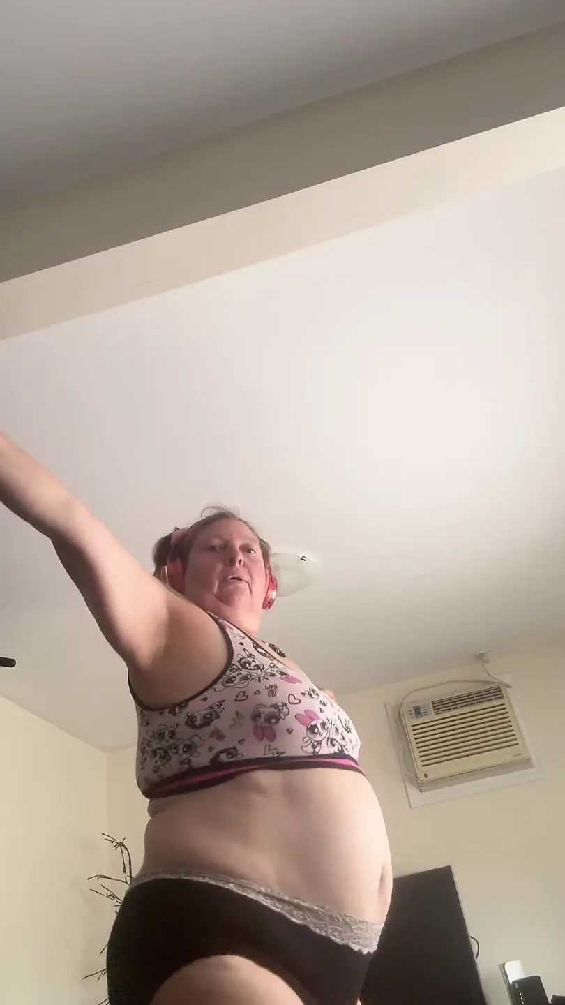 Filming My Wife Exercising