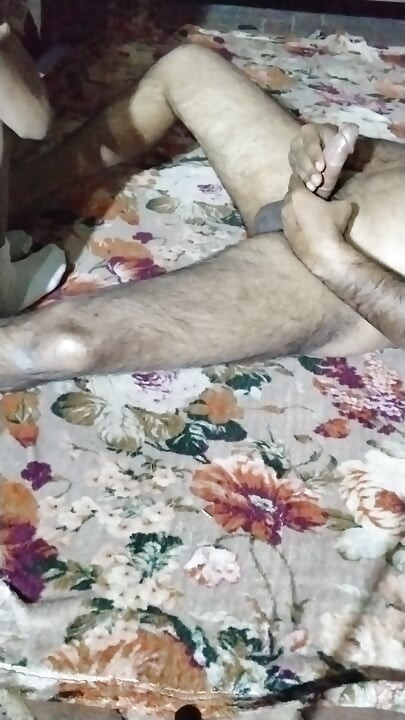 Stepsister Saba Gaashti first time enjoy