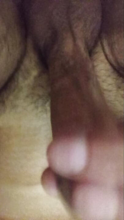 Girls, who wants to caress a beautiful with an open head and a sip of delicious cum!?
