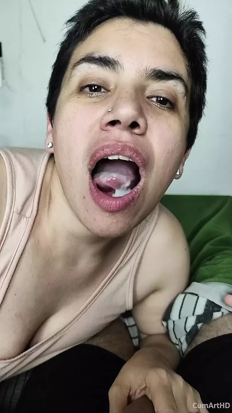 Licking Cum From Fingers and Bonus Track: Quickie! Blowjob and Cumplay
