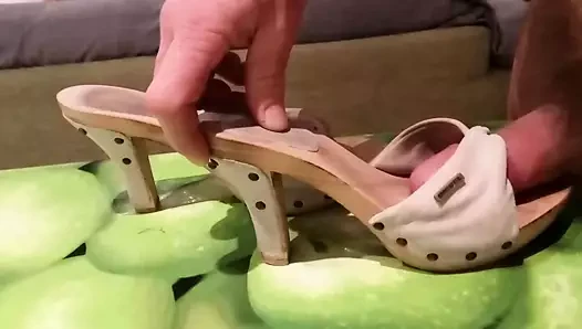 Sandalias con tacon follada