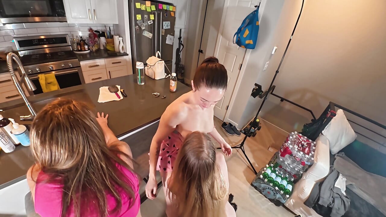 Orgy, Hot Foursome, Trans Girl and 2 Hot Girls Taste Big Hard 8 Inch Dick Rough Way. Janelle Fennec. Tightgirl. Naughtygainz