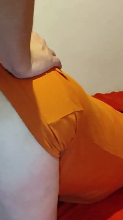 Sexy Amateur Milf Mom Is Ready To Fuck in Doggystyle | Clip 1
