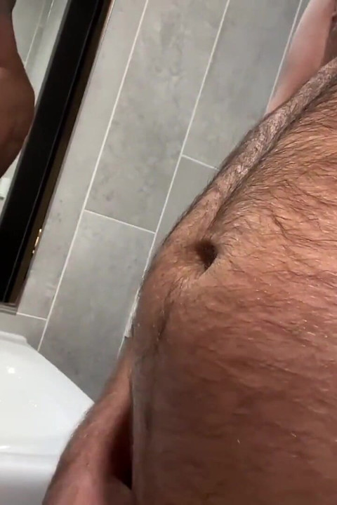 לטף את הזין שלך עם טים בלש