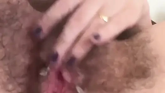 Creampie memek berbulu