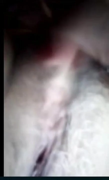 MILF MASTURBATING ON CAM