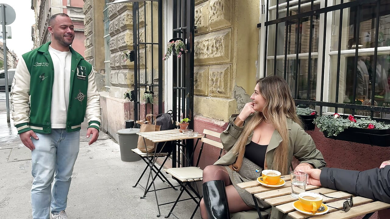 Anal e primeira dupla penetração com um casal swinger