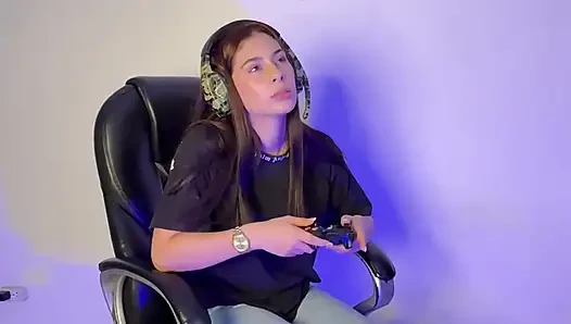 I Wet My Jeans While Playing with My Friends