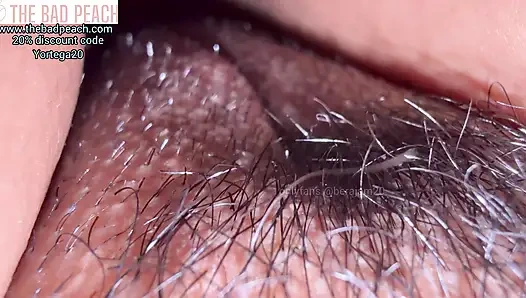 Powerful suction, burst my clitoris and squirt as a source THEBADPEACH