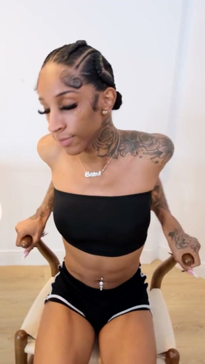 BLACK TGIRLS - Mari Tha Donn Flaunts Her Slim Sexy Body | Clip 1