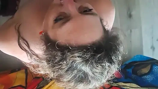 Wajah cewek super semok penurut ini dientot habis-habisan sama kontol besar pria kulit hitam