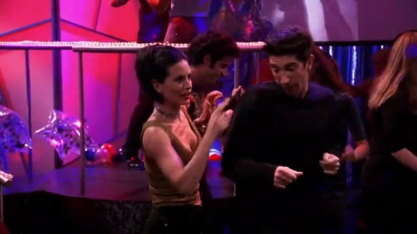 Courteney Cox - Friends S06E10