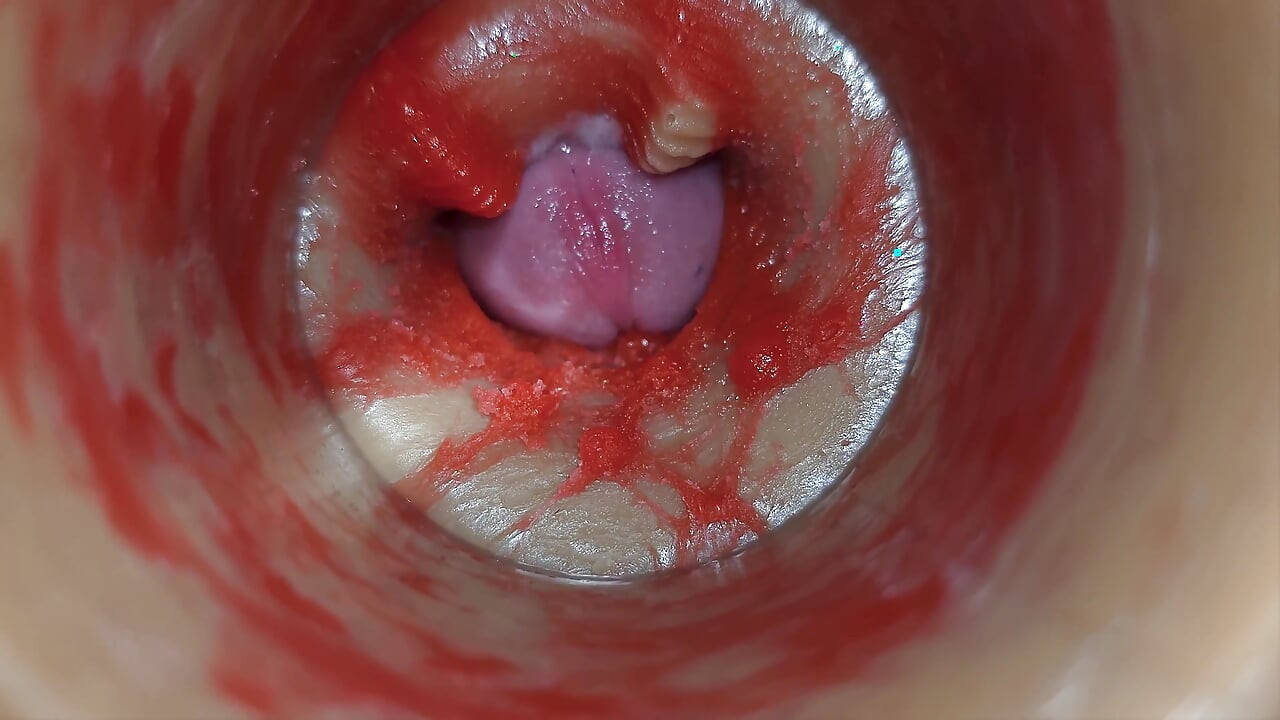 攝像頭在深穴內部捕捉到非常巨大的精子射精 ASMR