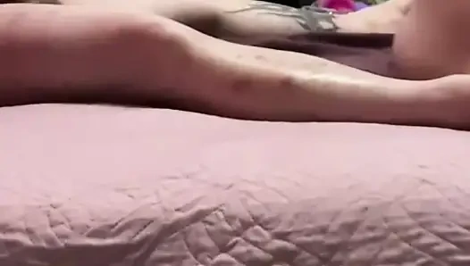 Aku nunjukin keberadaan suamiku di masa depan